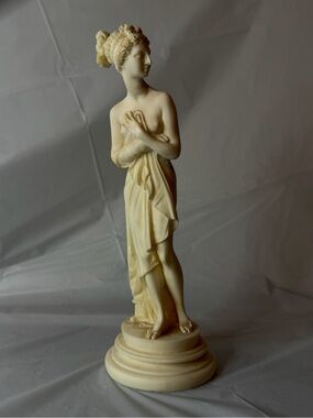 Vintage Antonio Canova Venus Italica figurine